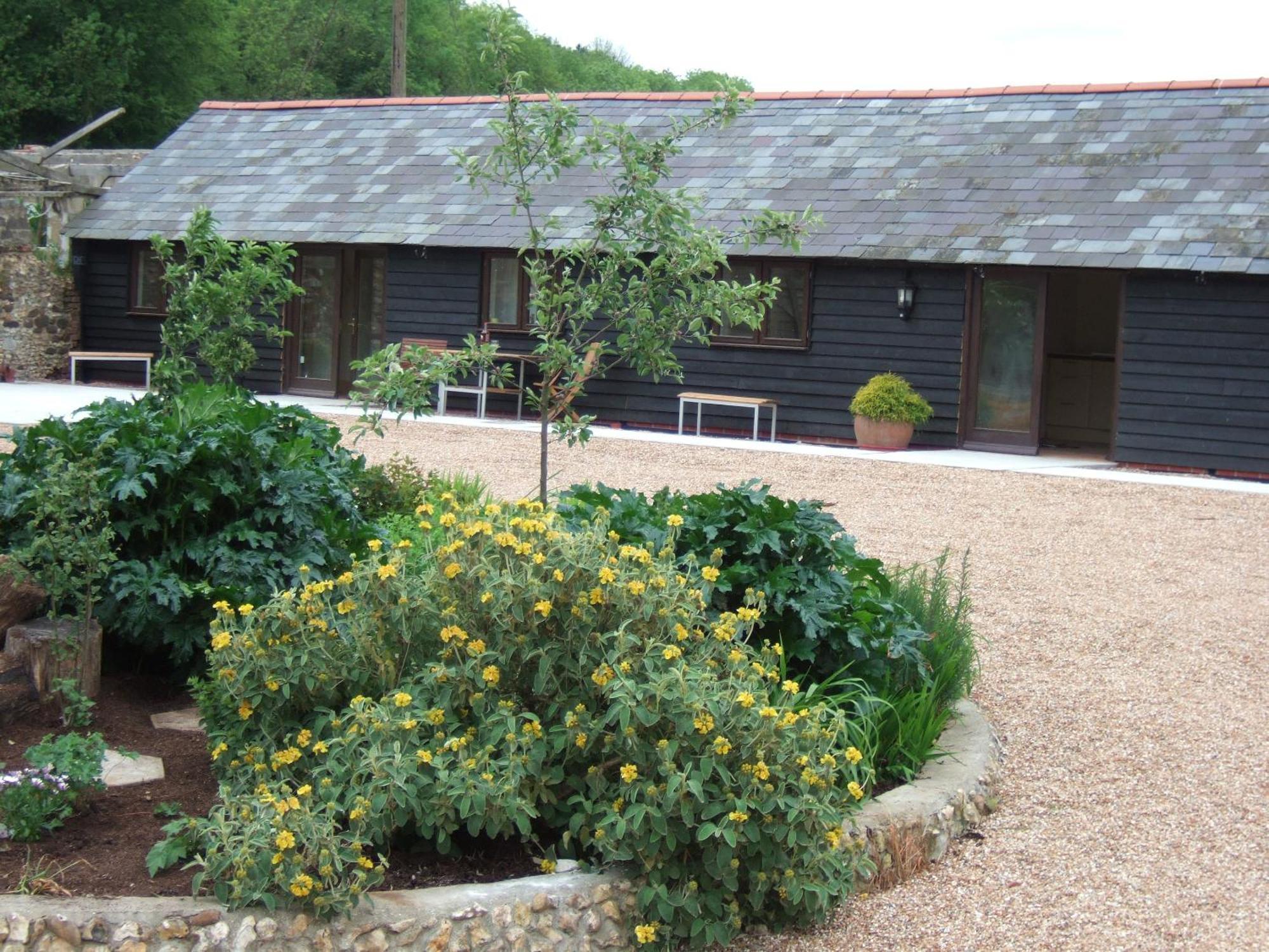 Five Cottages In Aonb And A Hobbit House! Canterbury Zewnętrze zdjęcie